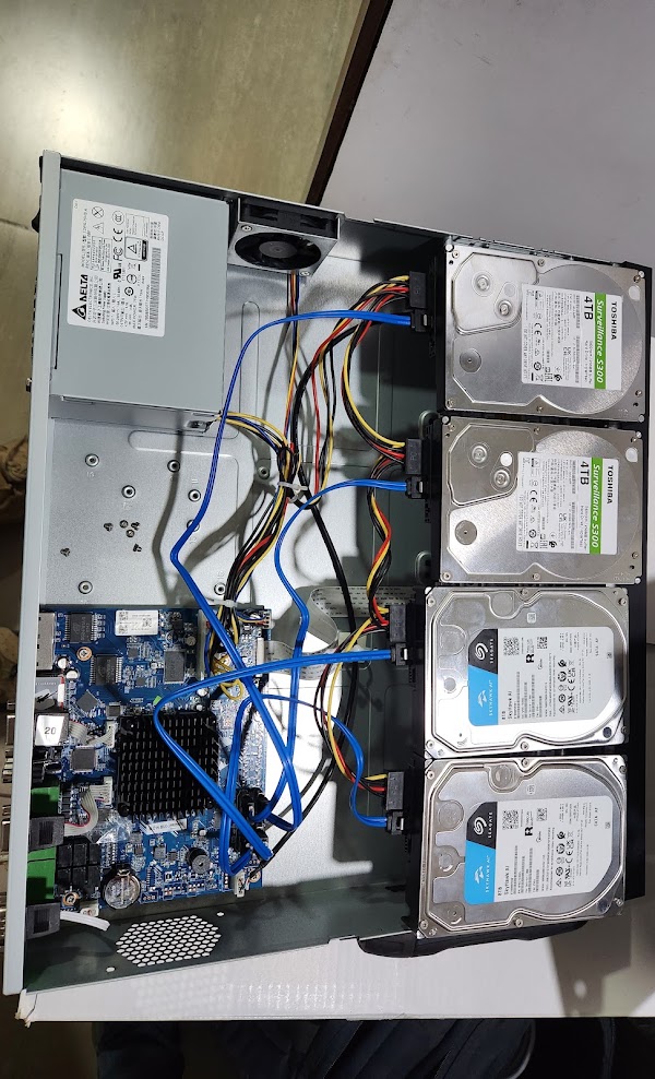 A closer look at the recording system and its hard-drive storage.